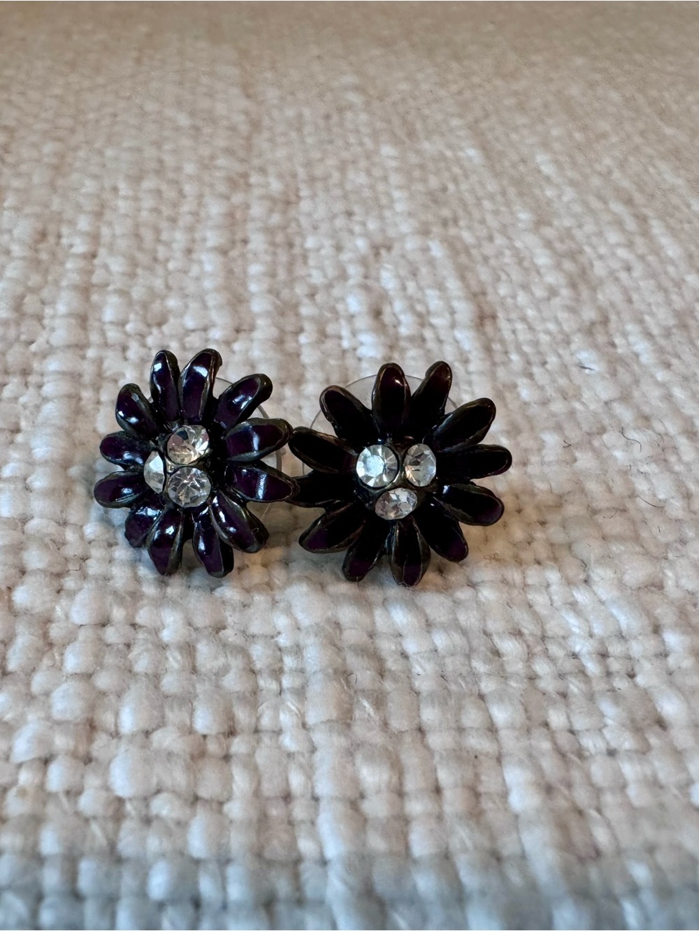 Purple Flower Crystal Center Stud Earrings - Women's Jewelry